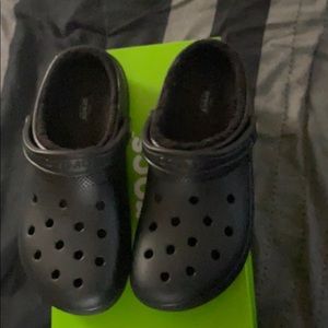Crocs black